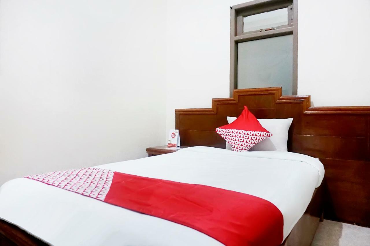 Hotel Oyo 627 Tirta Kencana Syariah Pekanbaru Exteriér fotografie