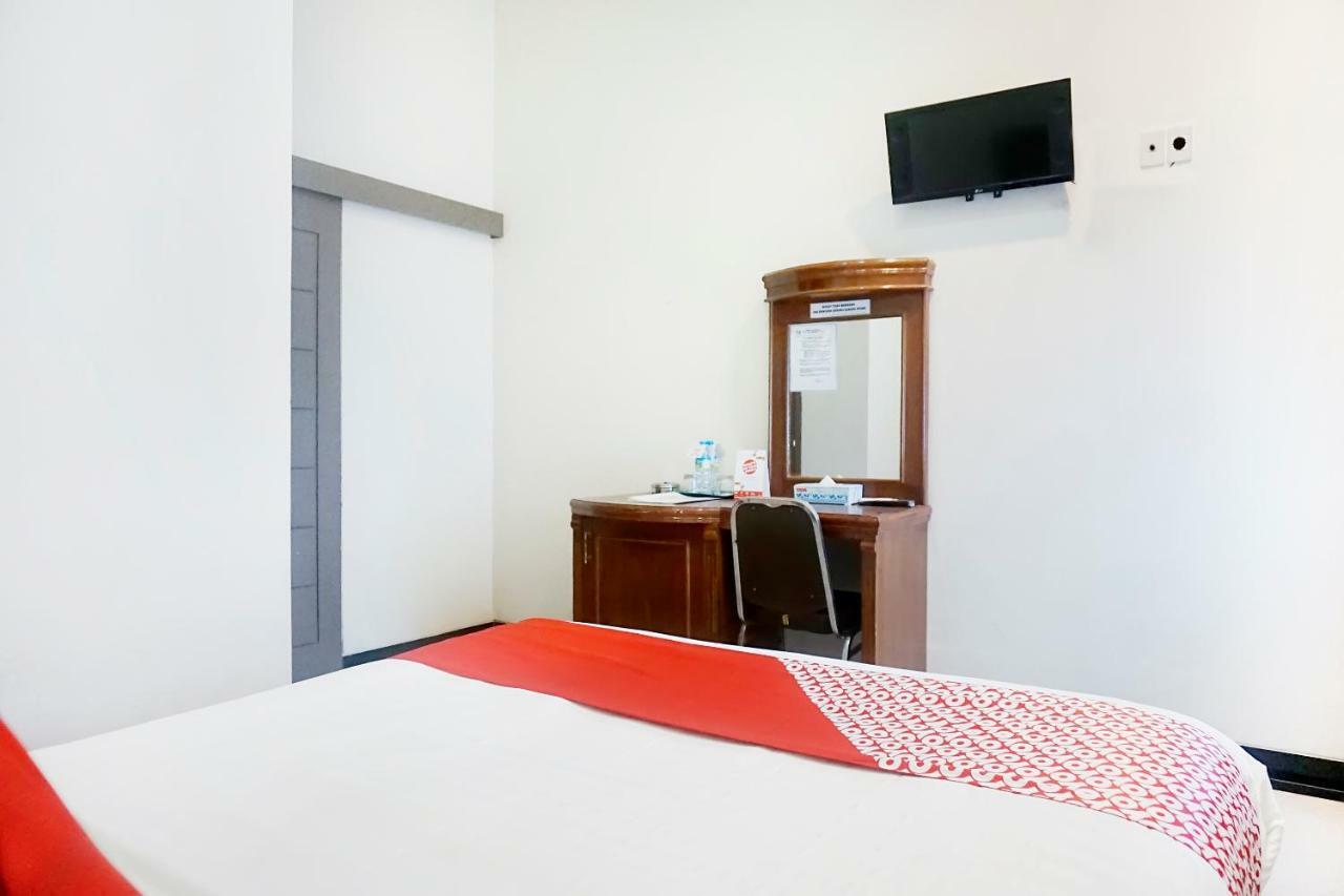 Hotel Oyo 627 Tirta Kencana Syariah Pekanbaru Exteriér fotografie