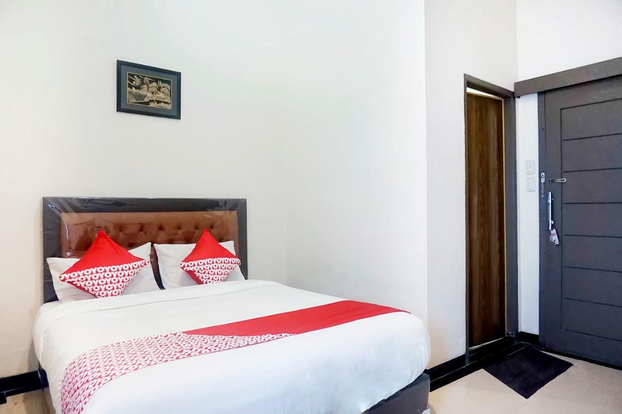 Hotel Oyo 627 Tirta Kencana Syariah Pekanbaru Exteriér fotografie