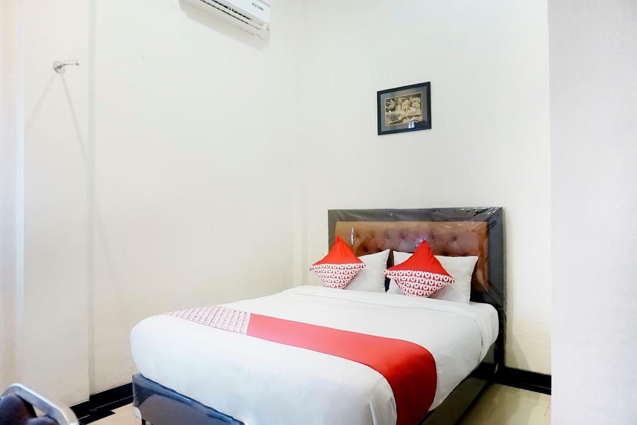 Hotel Oyo 627 Tirta Kencana Syariah Pekanbaru Exteriér fotografie