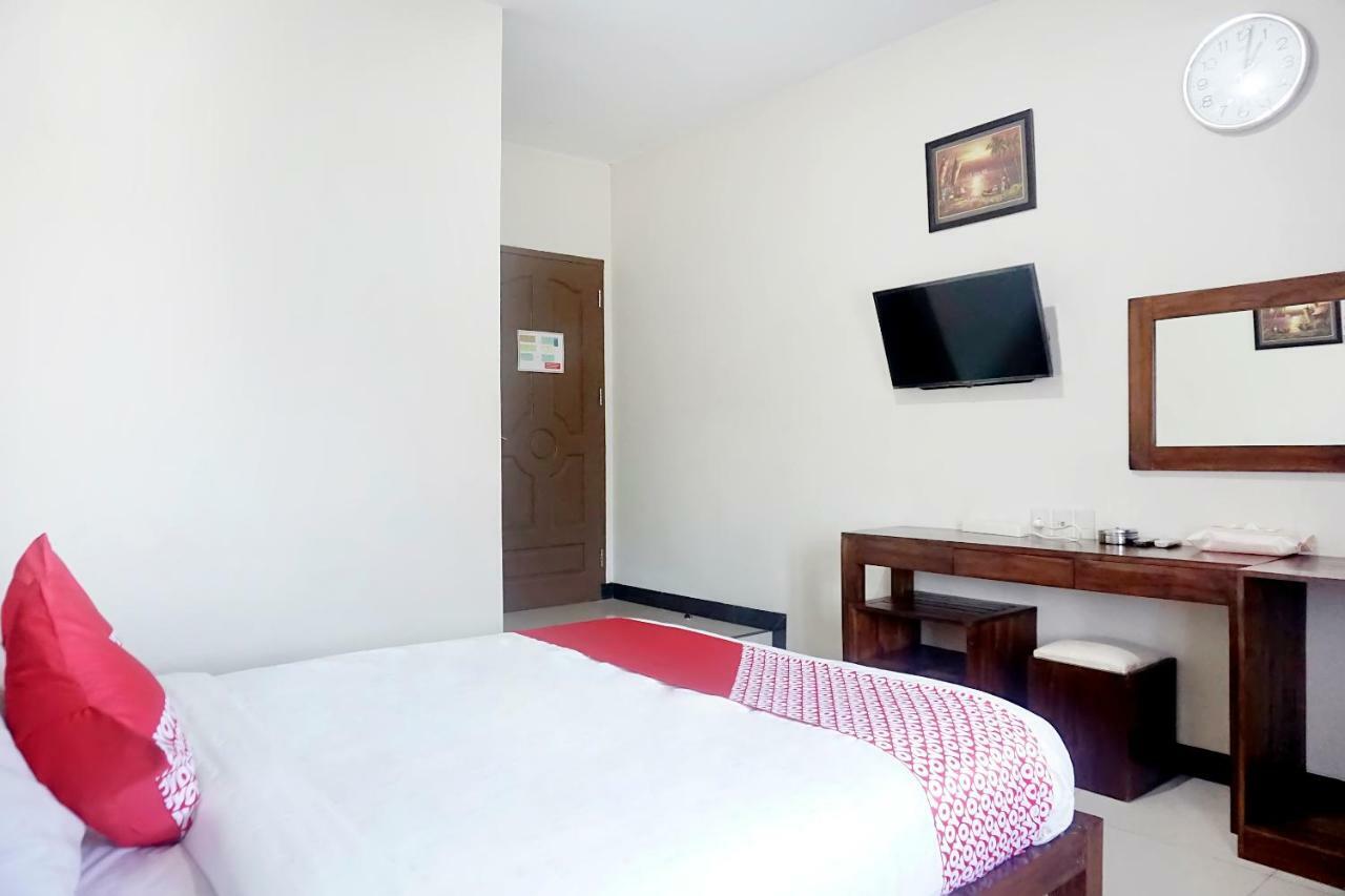 Hotel Oyo 627 Tirta Kencana Syariah Pekanbaru Exteriér fotografie