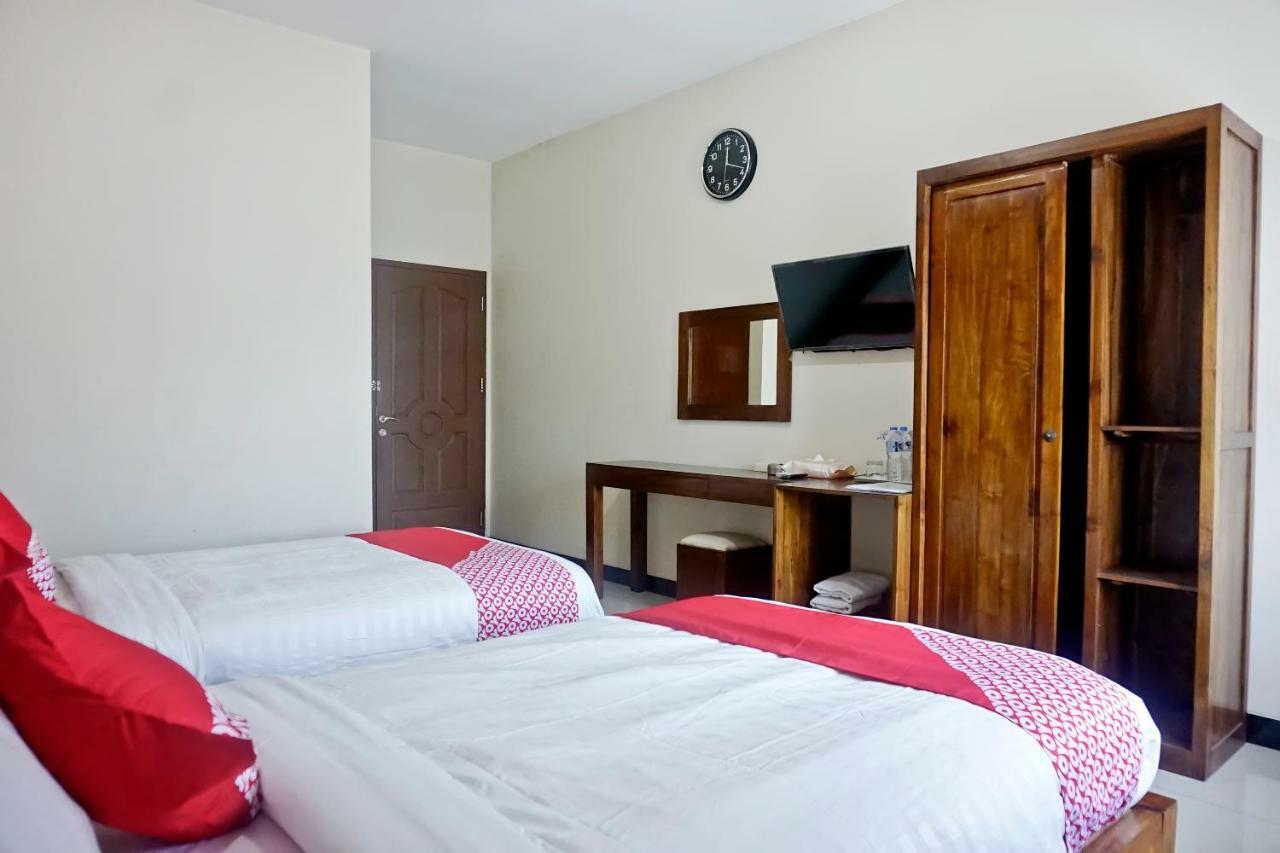 Hotel Oyo 627 Tirta Kencana Syariah Pekanbaru Exteriér fotografie
