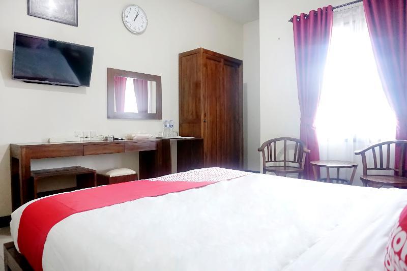 Hotel Oyo 627 Tirta Kencana Syariah Pekanbaru Exteriér fotografie